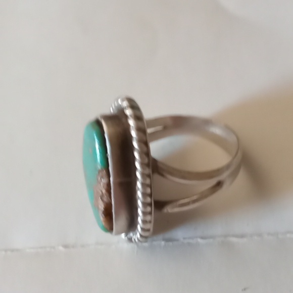 Kingman Turquoise Ring, Native  American Artist Sterling Silver . - Picture 2 of 4